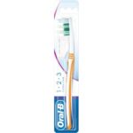 Oral-B 1•2•3 Classic Care Spazzolino